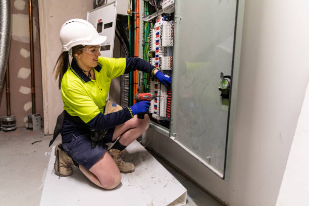 Best Residential Electrician Services  in Oak Park, CA